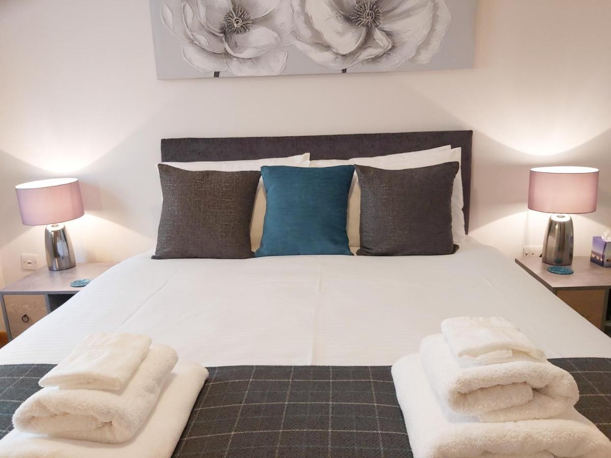 Inverness City Centre Apartment With Elevator And Google Chromecast Экстерьер фото