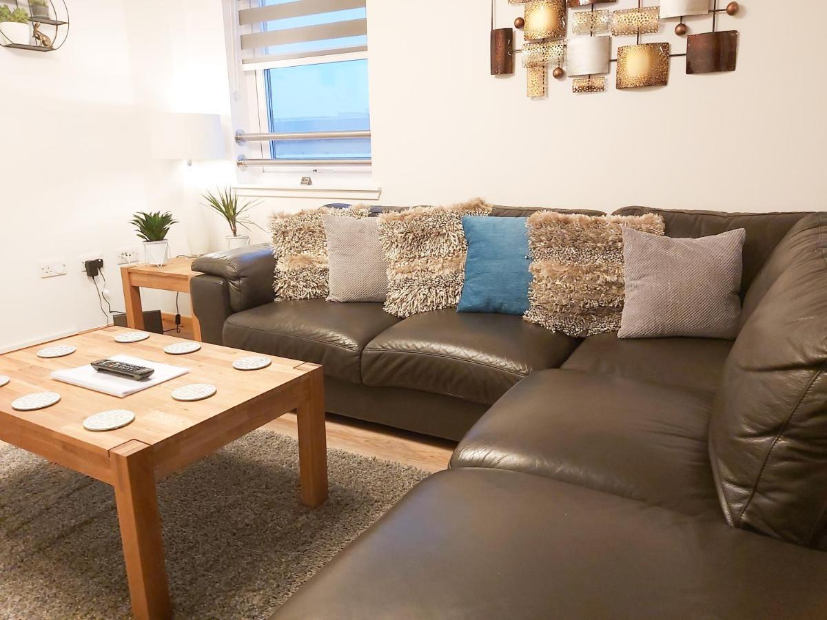 Inverness City Centre Apartment With Elevator And Google Chromecast Экстерьер фото