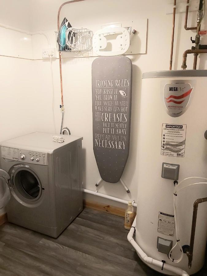 Inverness City Centre Apartment With Elevator And Google Chromecast Экстерьер фото